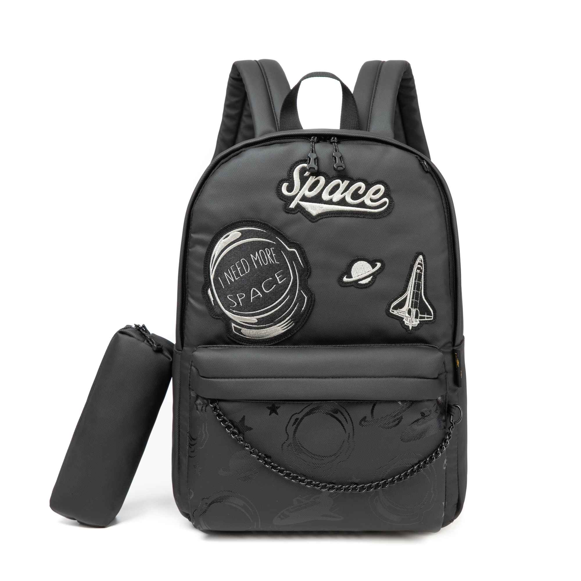  Classic Logo Water Resistant Casual Daypack 2